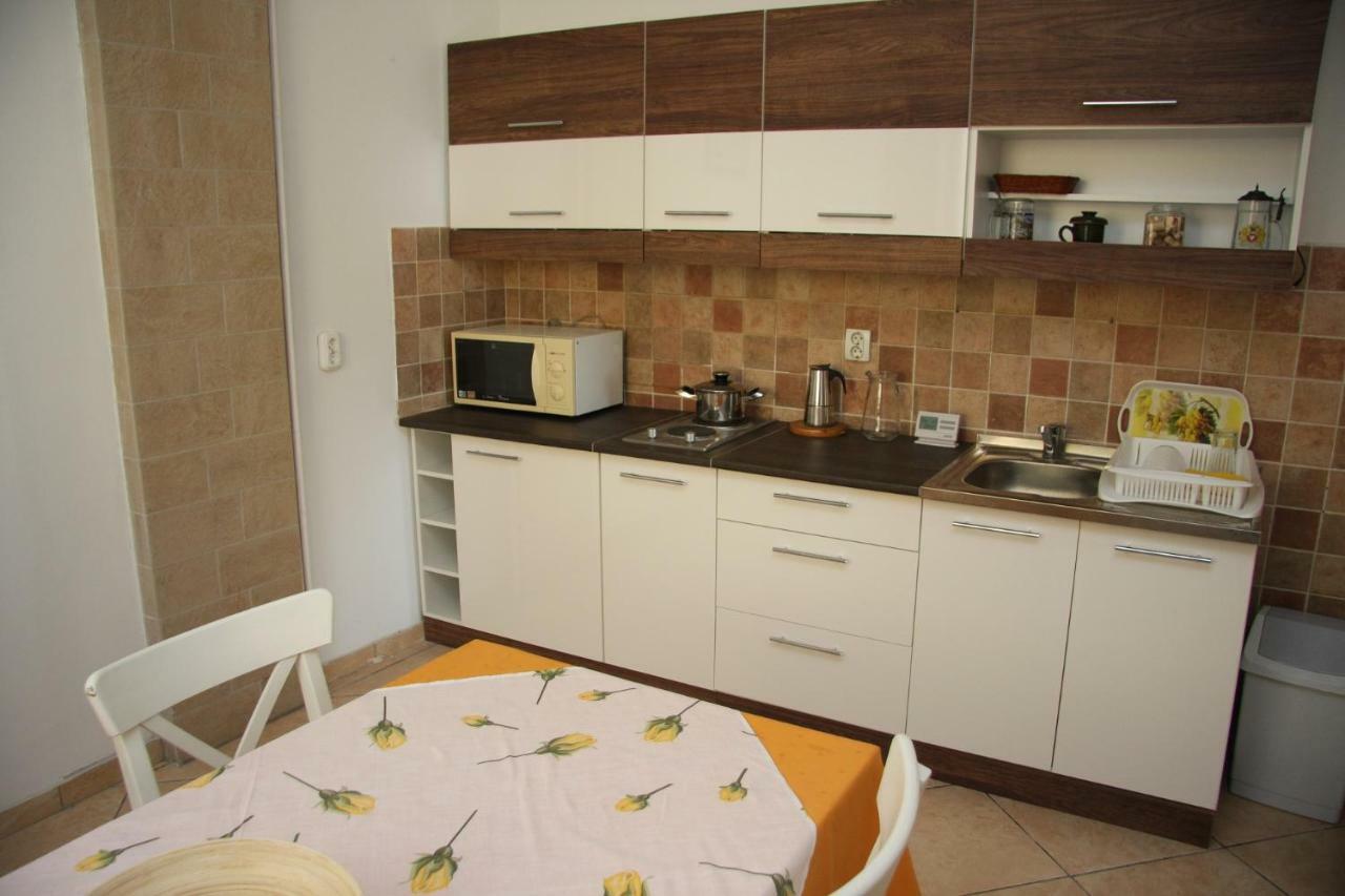 Villa Maria Apartman 米什科尔茨 外观 照片