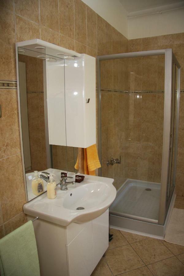 Villa Maria Apartman 米什科尔茨 外观 照片